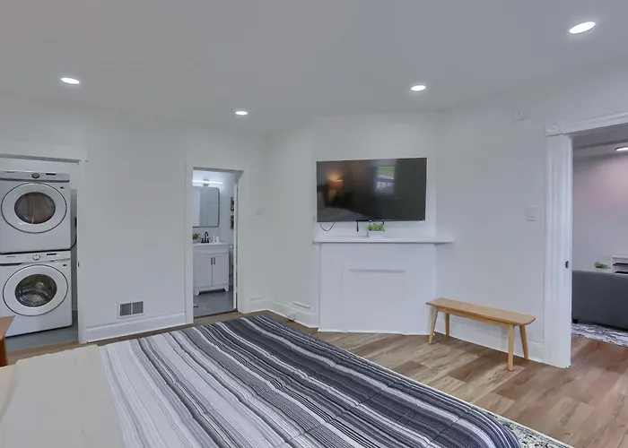 Mt Washington, Merrimac !1 Modern 1 Bedroom With Parking Pittsburgh